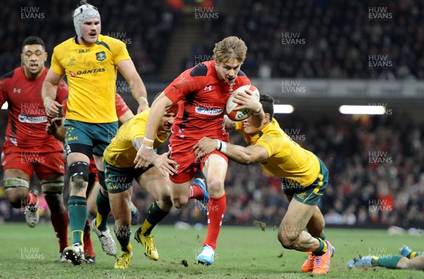 301113 - Wales v Australia - Dove Men Series 2013 -Liam Williams of Wales