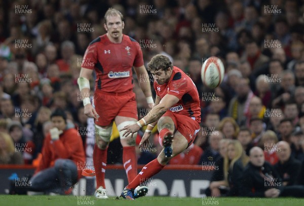 301113 - Wales v Australia - Dove Men Series 2013 -Leigh Halfpenny of Wales kicks at goal