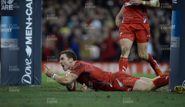 301113 - Wales v Australia - Dove Men Series 2013 -George North of Wales scores try