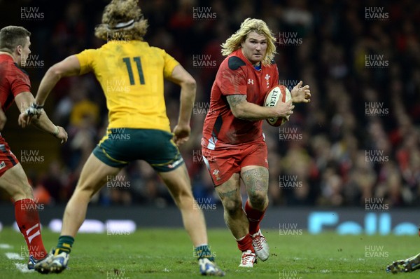 301113 - Wales v Australia - Dove Men Series 2013 -Richard Hibbard of Wales takes on Nick Cummins of Australia