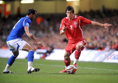 06.09.08 - World Cup 2010 Qualifying Wales v Azerbaijan Wales' Gareth Bale is challenged by Azerbaijan's Rail Melikov 