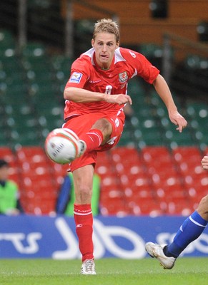 06.09.08 - World Cup 2010 Qualifying Wales v Azerbaijan Wales' David Edwards 