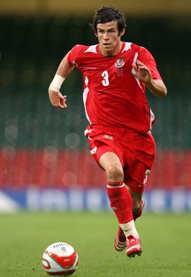 06.09.08... Wales v Azerbaijan, World Cup 2010 Qualifying Match, Cardiff  -  Wales' Gareth Bale  