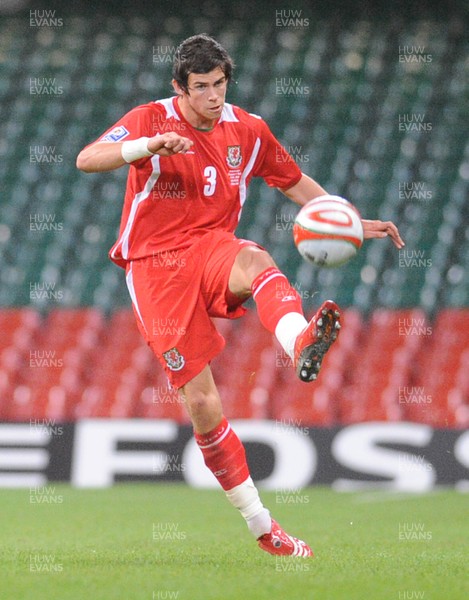 06.09.08 - World Cup 2010 Qualifying Wales v Azerbaijan Wales' Gareth Bale 