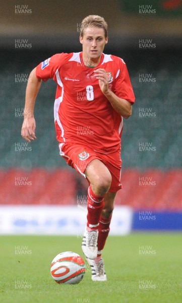 06.09.08 - World Cup 2010 Qualifying Wales v Azerbaijan Wales' David Edwards 