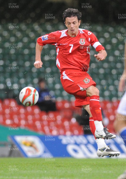 06.09.08 - World Cup 2010 Qualifying Wales v Azerbaijan Wales' Simon Davies 