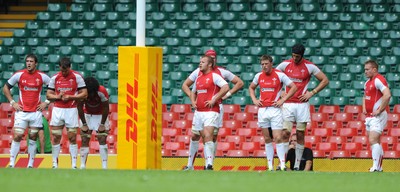 04.06.11 - Wales v Barbarians - DHL Challenge - Wales players look dejected. 