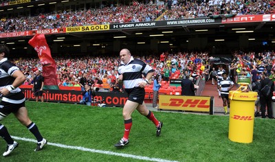 04.06.11 - Wales v Barbarians - DHL Challenge - Iestyn Thomas of Barbarians runs out. 