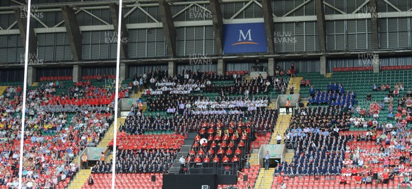 04.06.11 - Wales v Barbarians - DHL Challenge - Regimental Ban of the Royal Welsh and 1000 voice choir perform. 