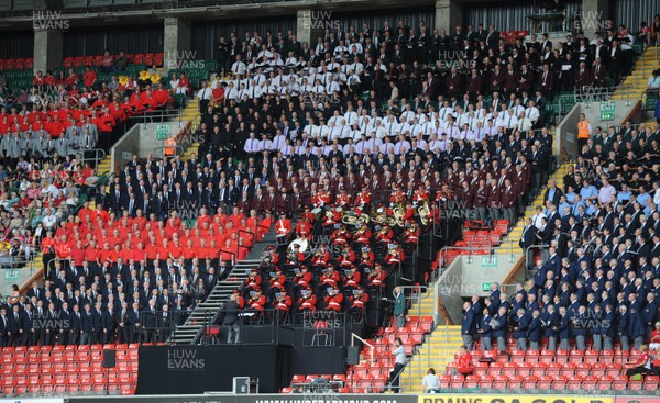 04.06.11 - Wales v Barbarians - DHL Challenge - Regimental Ban of the Royal Welsh and 1000 voice choir perform. 