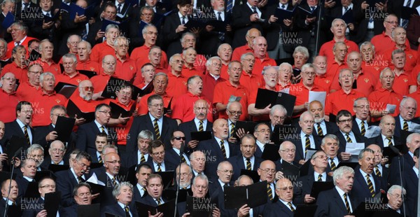 04.06.11 - Wales v Barbarians - DHL Challenge - Regimental Ban of the Royal Welsh and 1000 voice choir perform. 