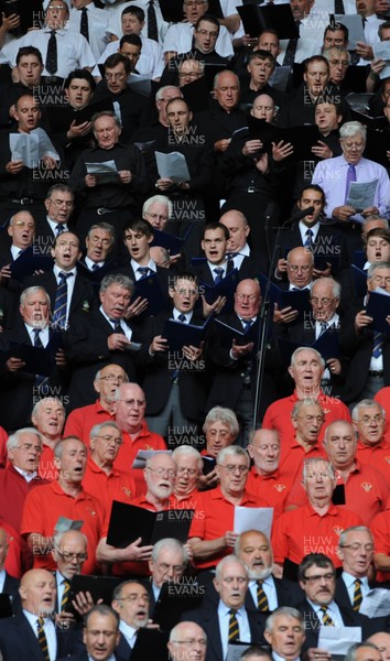 04.06.11 - Wales v Barbarians - DHL Challenge - Regimental Ban of the Royal Welsh and 1000 voice choir perform. 