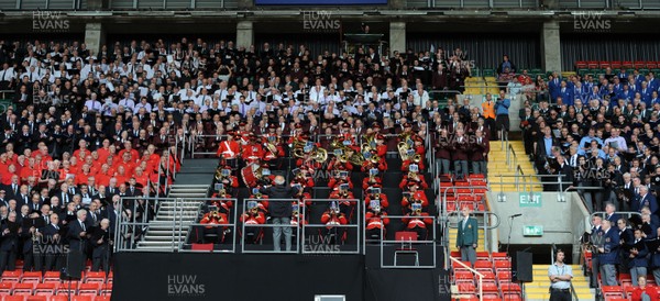 04.06.11 - Wales v Barbarians - DHL Challenge - Regimental Ban of the Royal Welsh and 1000 voice choir perform. 