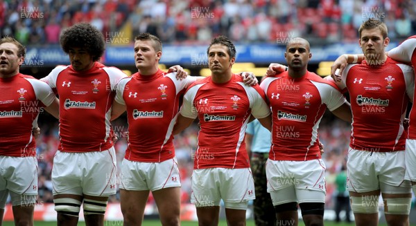 04.06.11 - Wales v Barbarians - DHL Challenge - Toby Faletau, Tavis Knoyle, Gavin Henson, Aled Brew and Dan Lydiate of Wales line up for the national anthems. 