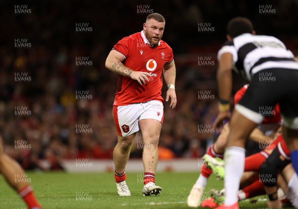 041123 - Wales v Barbarians - Lloyd Fairbrother of Wales 