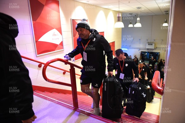 301119 - Wales v Barbarians - International Rugby - Rory Best arrives