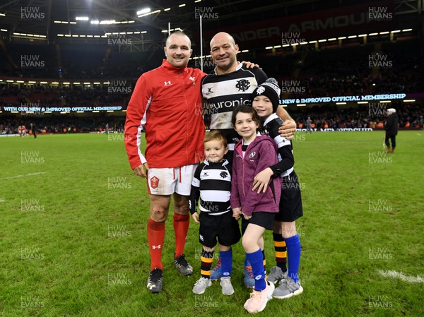 301119 - Wales v Barbarians - International Rugby - Ken Owens of Wales and Rory Best of Barbarians with his children Ben, Penny and Richie at the end of the game