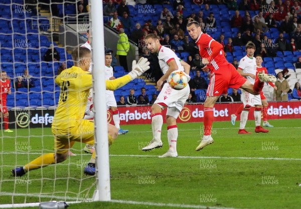 090919 - Wales v Belarus, International Challenge Match - Gareth Bale of Wales looks on as he heads towards goal