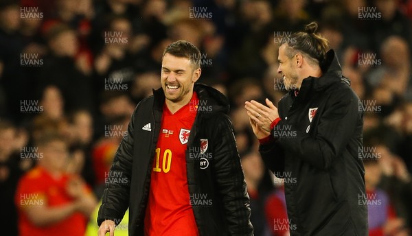 131121 - Wales v Belarus, 2022 World Cup Qualifying Match - Aaron Ramsey of Wales and Gareth Bale of Wales at the end of the match
