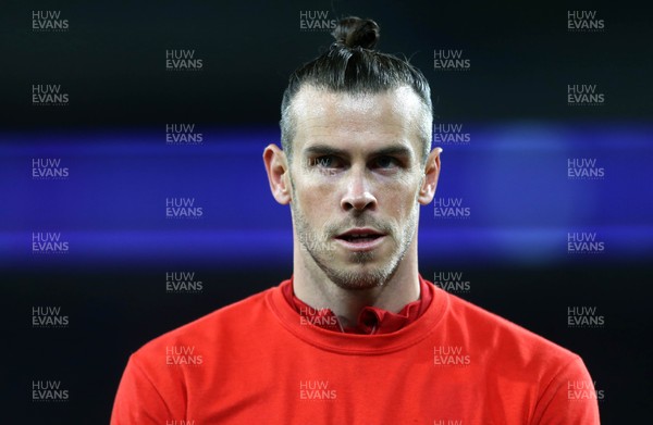 131121 - Wales v Belarus, 2022 World Cup Qualifying Match -  Gareth Bale of Wales during the warm up