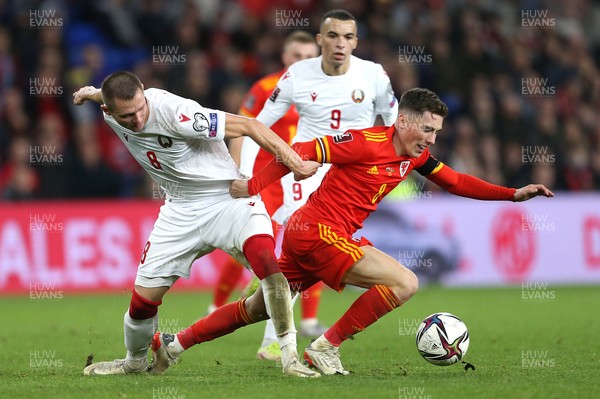131121 - Wales v Belarus, 2022 World Cup Qualifying Match -  Harry Wilson of Wales is tackled by Aleksandr Selyava of Belarus