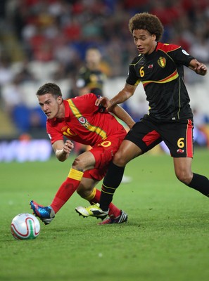 070912 - Wales v Belgium, FIFA 2014 World Cup Qualifying match - Wales' Aaron Ramsey tangles with Belgium's Jan Vertonghen 
