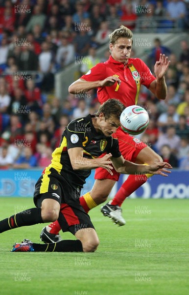 070912 - Wales v Belgium, FIFA 2014 World Cup Qualifying match - Wales' David Edwards challenges Belgium's Guillaume Gillet for the ball