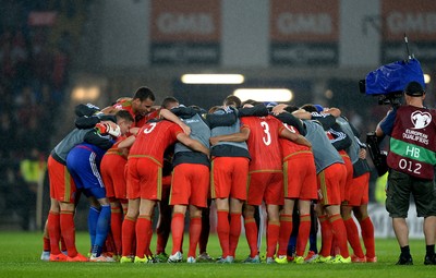 120615 - Wales v Belgium - UEFA European Championship 2016 Qualifier -Wales players huddle after the game