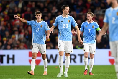 131025 - Wales v Belgium - 2026 FIFA World Cup Qualifying - Kevin De Bruyne of Belgium scores a goal from the penalty spot