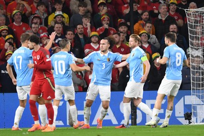 131025 - Wales v Belgium - 2026 FIFA World Cup Qualifying - Kevin De Bruyne of Belgium celebrates scoring a goal from the penalty spot with team mates