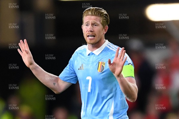 131025 - Wales v Belgium - 2026 FIFA World Cup Qualifying - Kevin De Bruyne of Belgium
