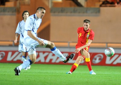 150812 - Wales v Bosnia Herzegovina, Vauxhall International Friendly -   Wales' Joe Allen shoots   