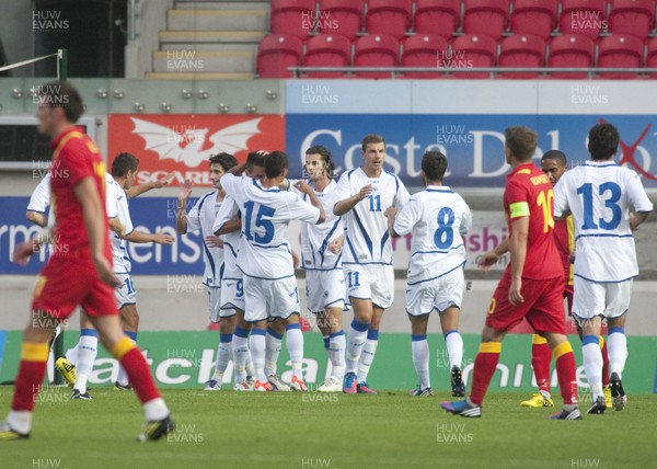 150812 - Wales v Bosnia Herzegovina, Vauxhall International Friendly -   Bosnia Herzegovina players celebrate taking the lead   