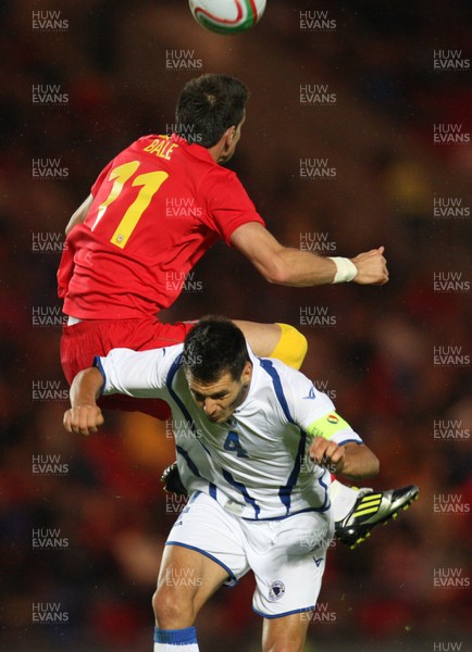 150812 - Wales v Bosnia Herzegovina, Vauxhall International Friendly - Wales' Gareth Bale is brought down by Bosnia Herzegovina's Emir Spahic 