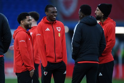 260326 - Wales v Bosnia-Herzegovina - 2026 FIFA World Cup Qualifying - Play-off Semi-final - Wales players arrive at the stadium ahead of the match
