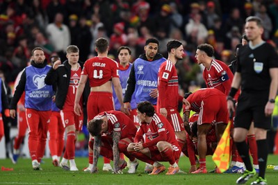 260326 - Wales v Bosnia-Herzegovina - 2026 FIFA World Cup Qualifying - Play-off Semi-final - Dejected Wales after losing the shootout