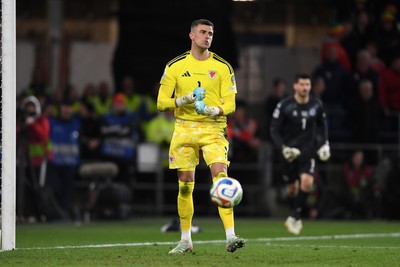 260326 - Wales v Bosnia-Herzegovina - 2026 FIFA World Cup Qualifying - Play-off Semi-final - Karl Darlow of Wales during the shootout