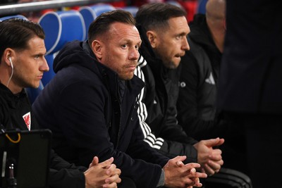 260326 - Wales v Bosnia-Herzegovina - 2026 FIFA World Cup Qualifying - Play-off Semi-final - Craig Bellamy, Wales Manager