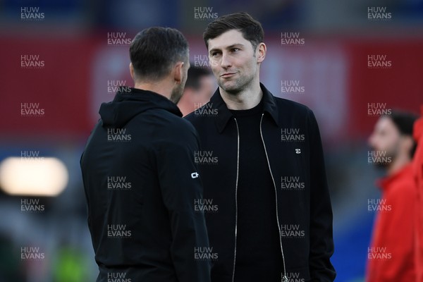 260326 - Wales v Bosnia-Herzegovina - 2026 FIFA World Cup Qualifying - Play-off Semi-final - Wales Captain Ben Davies arrives at the stadium ahead of the match