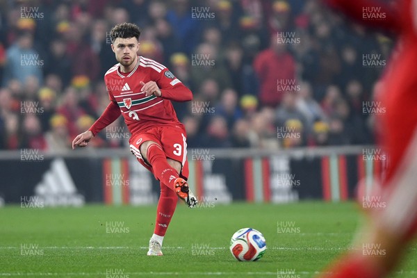 260326 - Wales v Bosnia-Herzegovina - 2026 FIFA World Cup Qualifying - Play-off Semi-final - Neco Williams of Wales