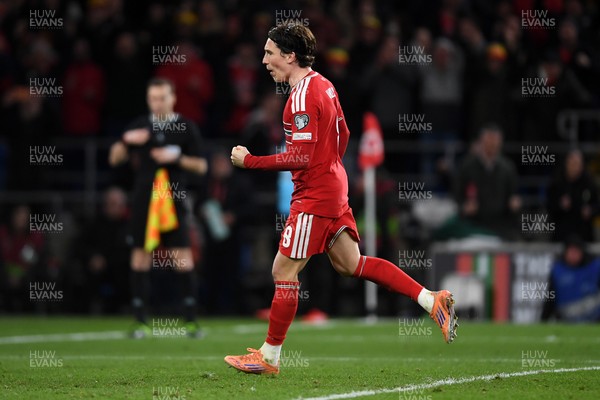 260326 - Wales v Bosnia-Herzegovina - 2026 FIFA World Cup Qualifying - Play-off Semi-final - Harry Wilson of Wales scores his penalty