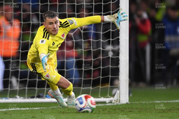 260326 - Wales v Bosnia-Herzegovina - 2026 FIFA World Cup Qualifying - Play-off Semi-final - Karl Darlow of Wales during the shootout