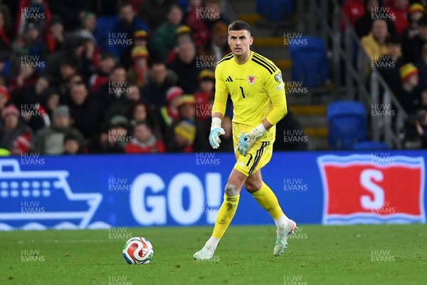260326 - Wales v Bosnia-Herzegovina - 2026 FIFA World Cup Qualifying - Play-off Semi-final - Karl Darlow of Wales