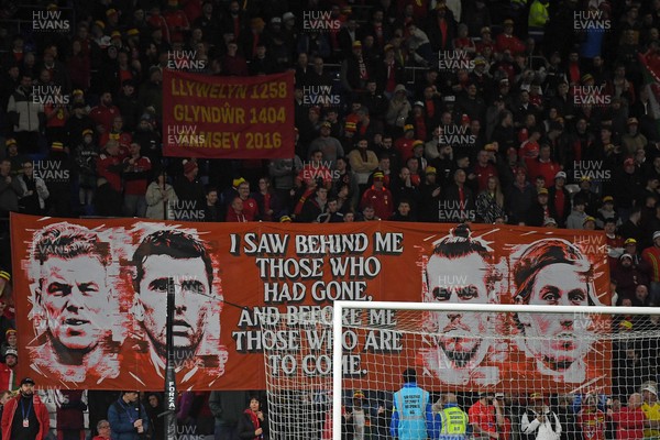 260326 - Wales v Bosnia-Herzegovina - 2026 FIFA World Cup Qualifying - Play-off Semi-final - Wales Tifo