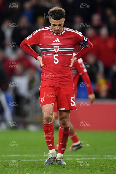 260326 - Wales v Bosnia-Herzegovina - 2026 FIFA World Cup Qualifying - Play-off Semi-final - Dejected Ethan Ampadu of Wales