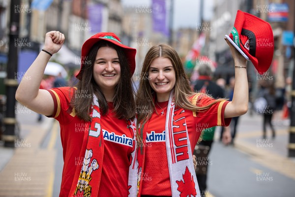 030721 - Wales v Canada - Summer Internationals - Fans arrive in the Cardiff for the game