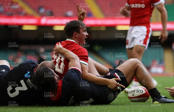030721 - Wales v Canada - Summer Internationals - Taine Basham of Wales celebrates scoring his second try