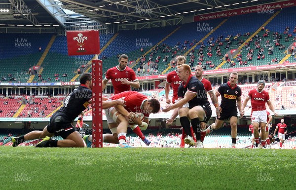 030721 - Wales v Canada - Summer Internationals - Taine Basham of Wales scores a try