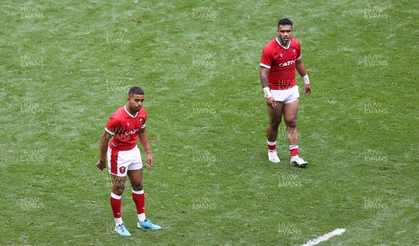 030721 - Wales v Canada, Summer International Series - Ben Thomas of Wales with Willis Halaholo of Wales