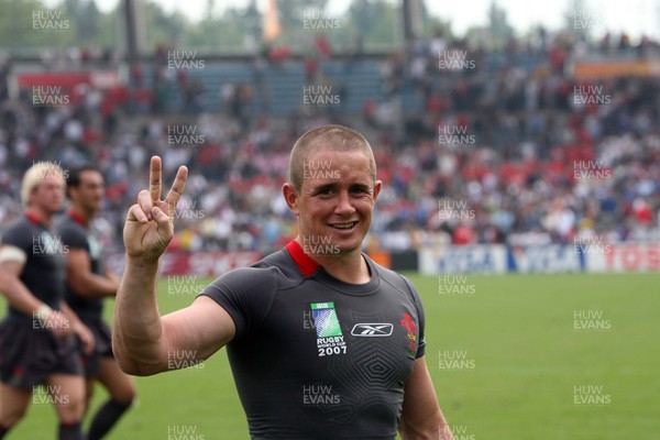 09.09.07 Wales v Canada RWC2007... Double try scorer Shane Williams celebrates try. 